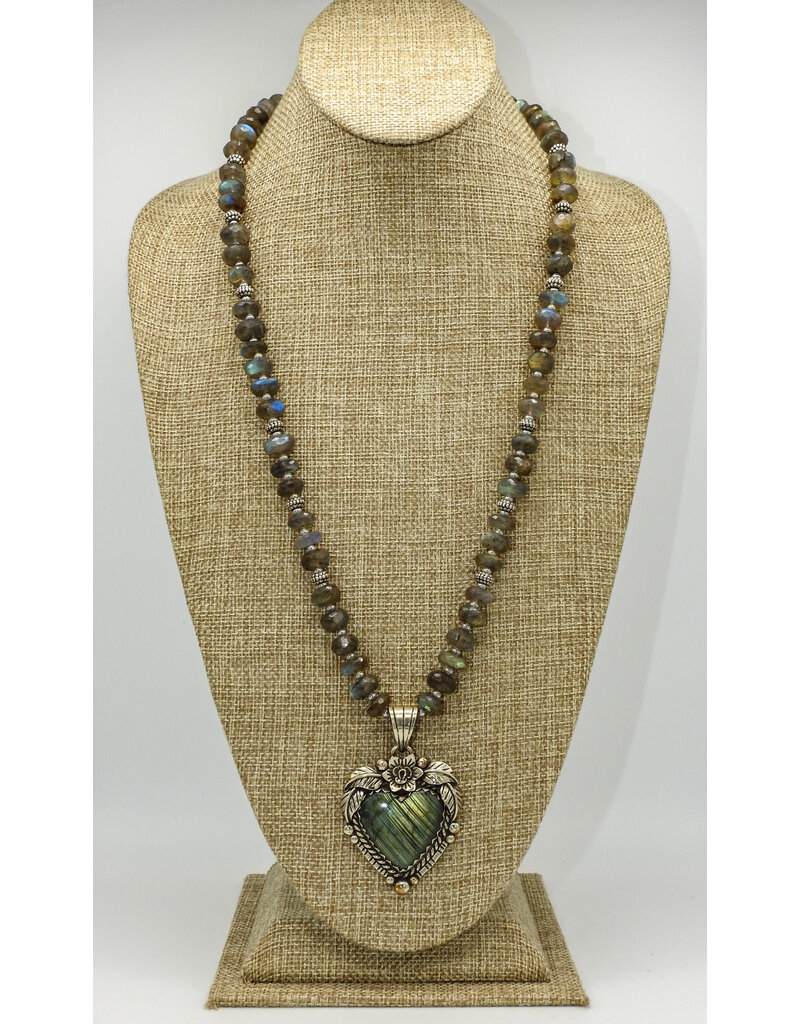 D & M Designs DM060724 Labradorite Beads, Thai Silver Labradorite Heart Pendant Necklace