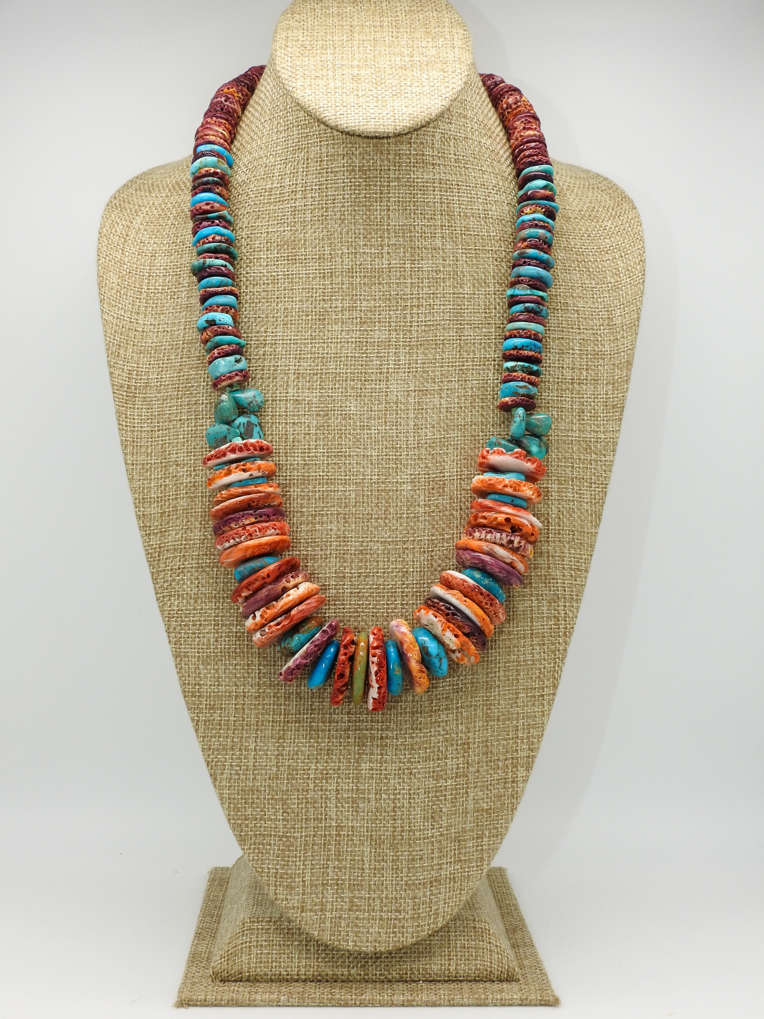 Treasure Chest of the Southwest JB117 Spiny Oyster & Turquoise Necklace