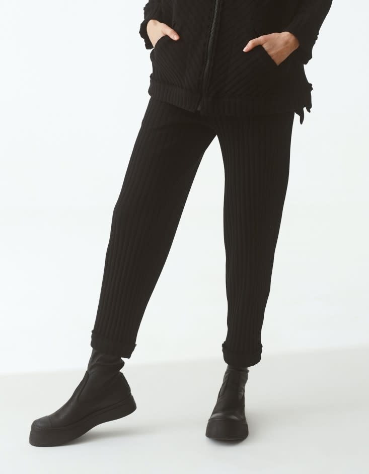 Kedziorek Ribbed Pant