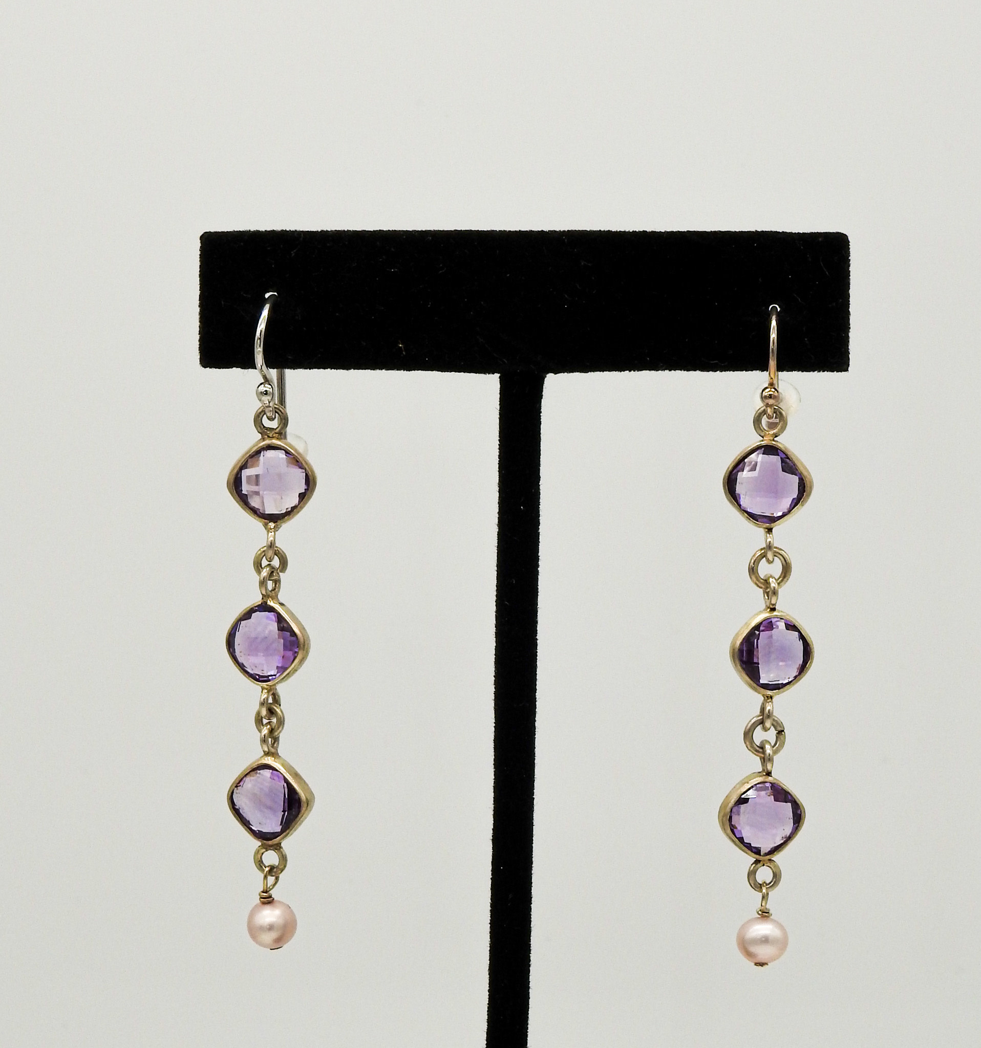 Rox N Stones BR-28 SS, 8ct Ntr'l Faceted Amethyst + Pearl Earrings