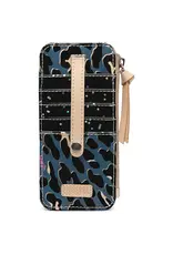 Consuela Card Organizer, Danni