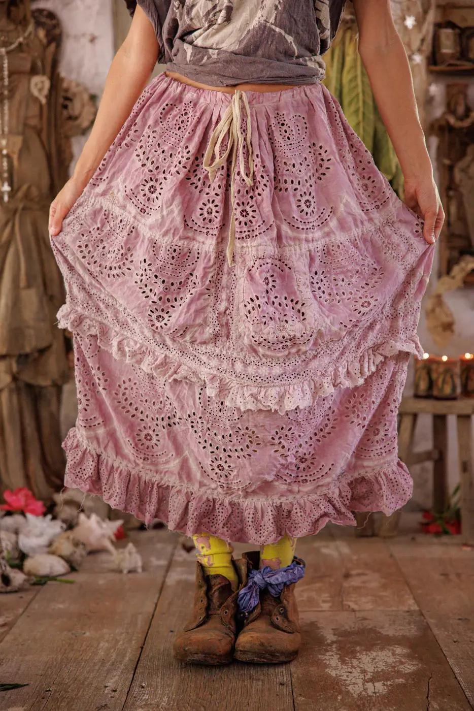 Magnolia Pearl Skirt 220 Eyelet Pissarro, Lychee Blossom OS koc