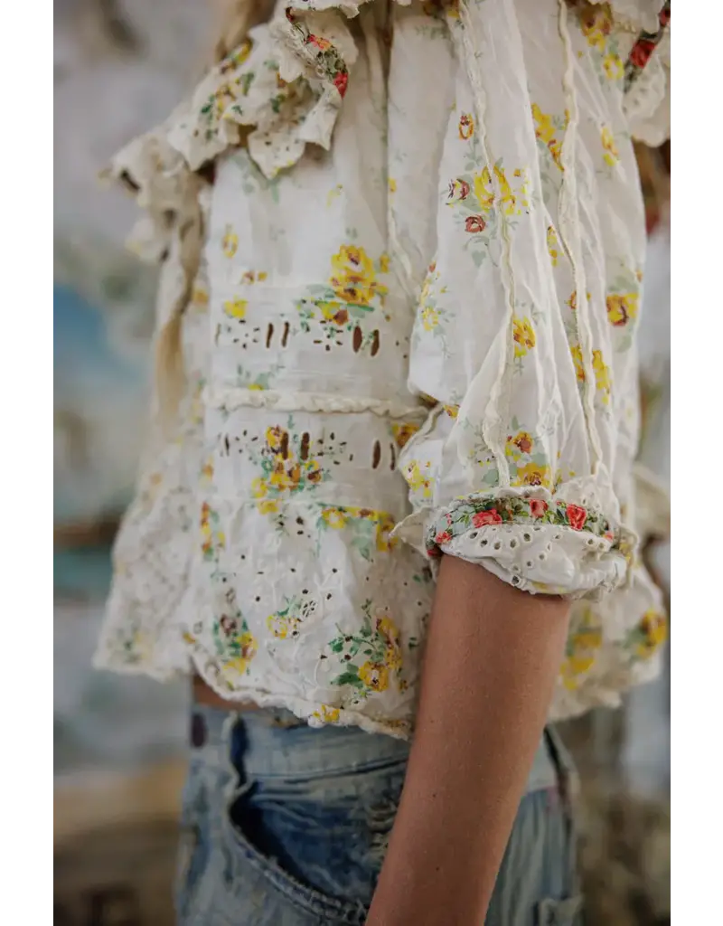 Magnolia Pearl Top 1283 Eyelet Eadred Blouse, Lauretta OS koc