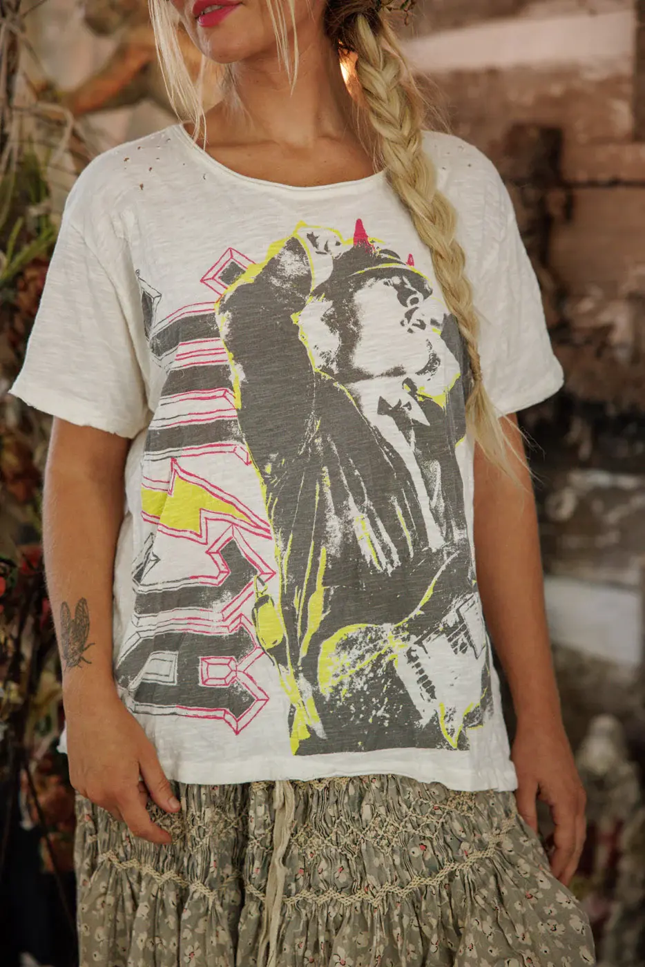 Magnolia Pearl Top 2570 ACDC Rock N Roll, True OS koc