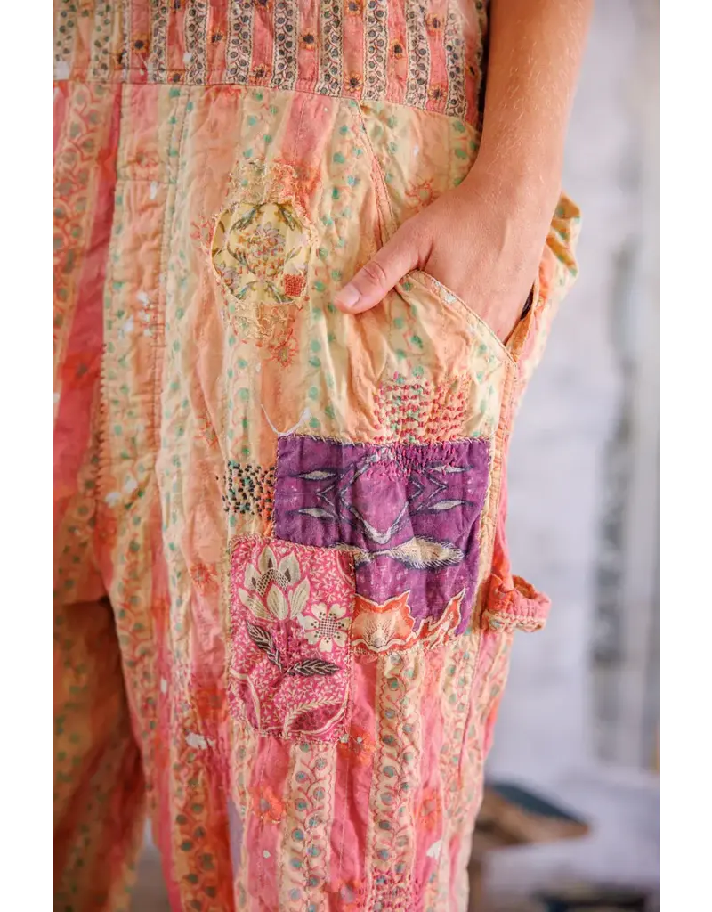 Magnolia Pearl Overalls 161 Sunfaded Love, Sunrise Daisy