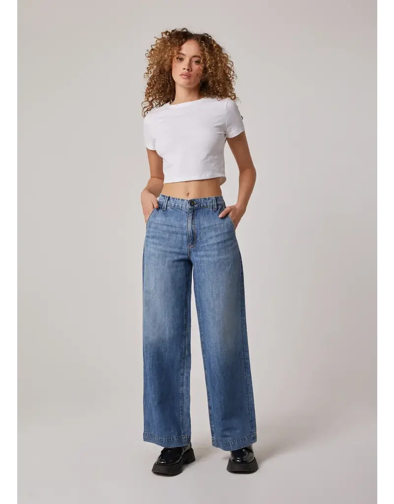 edyson Powell Frt Scoop Pkts, Bk Darts