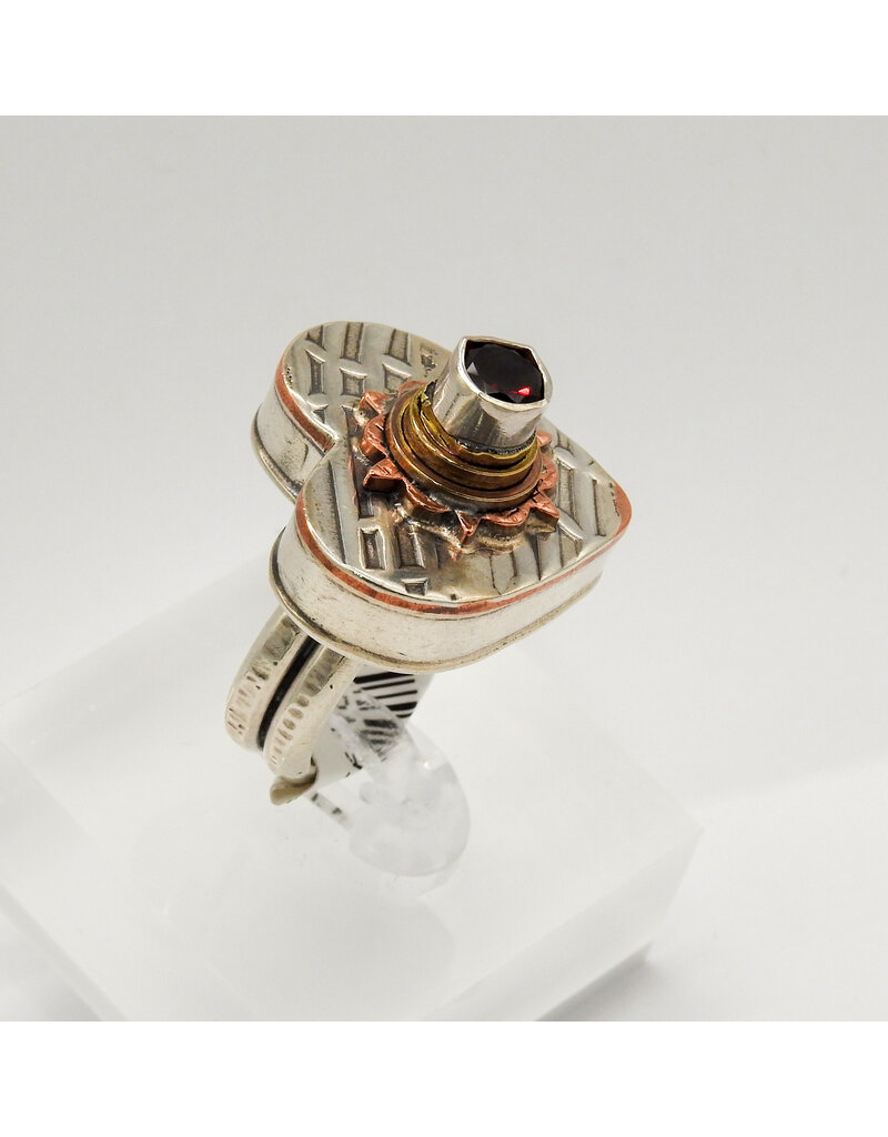 Denise Lee Robertson DLR - Heart w/ Garnet,  Marriage of Metals Hollow Form Ring 7.5