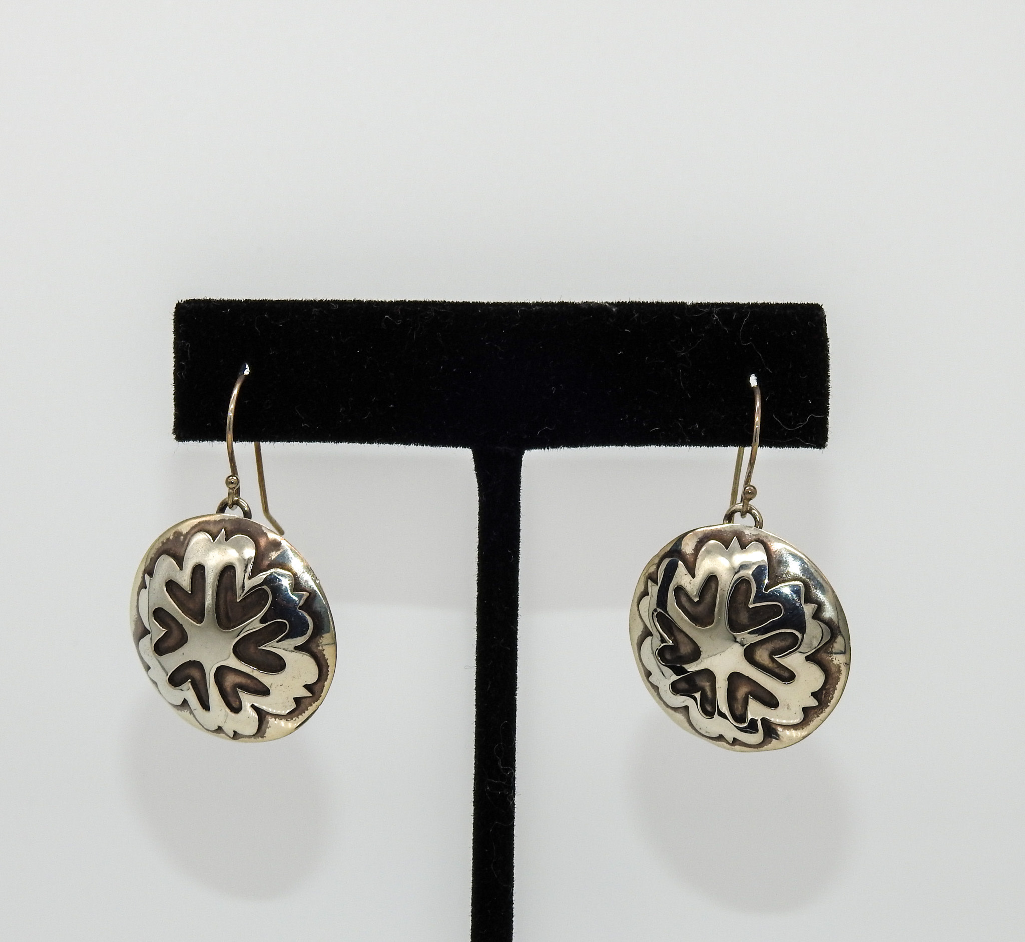 Ray Van Cleve RVC-E16 SS Heart Overlay Earrings large