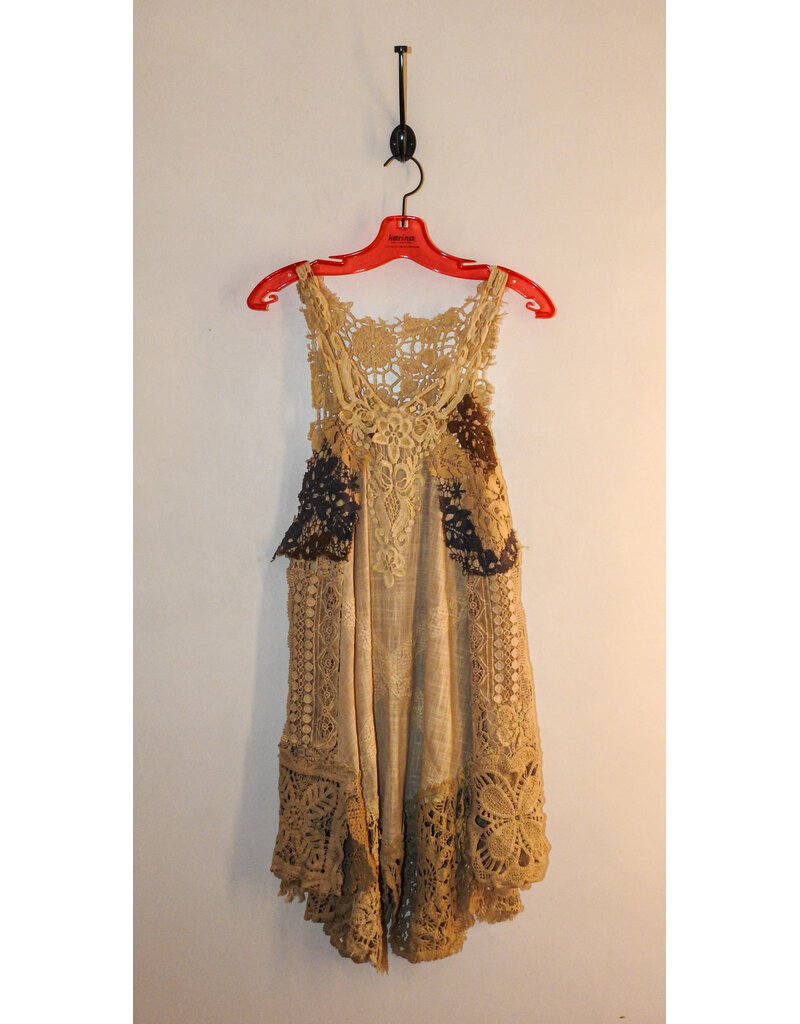 Jaded Gypsy Whispers Of Lace Tank