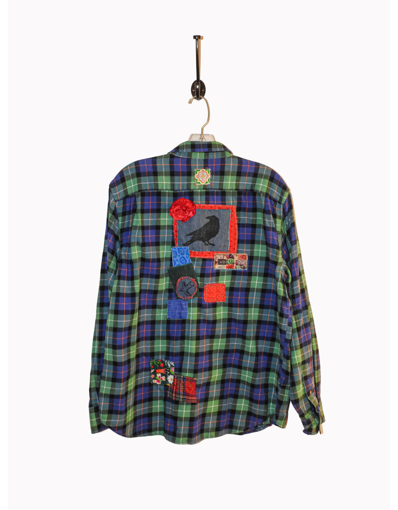 Sue Dreamer SD-124 Hand Sewn Patch, Blue/Grn. Flannel, Crow M