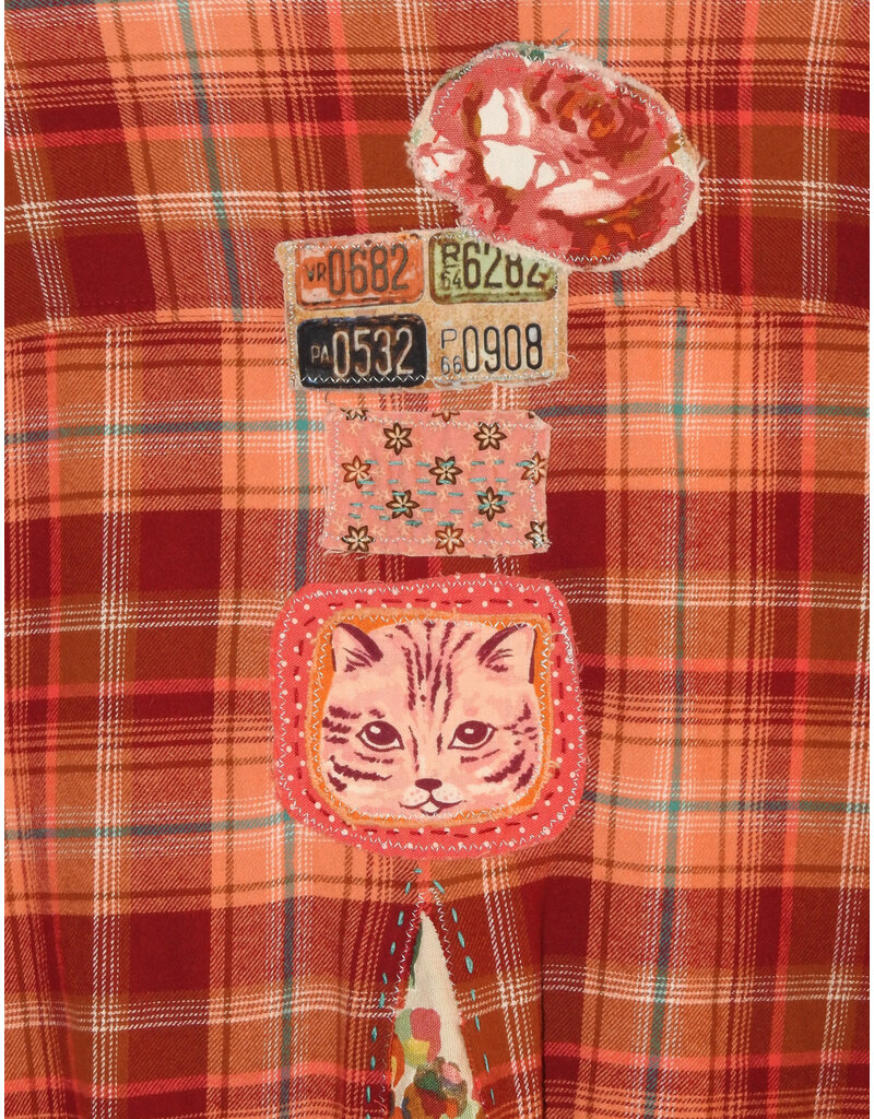 Sue Dreamer SD-125 Hand Sewn Patch, Red Flannel, Cat L