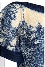 Wild Cosmos Elodie Plisse Scarf ponchonavy mix O/S