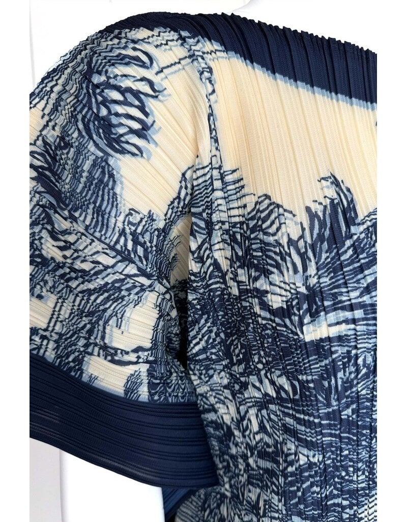 Wild Cosmos Elodie Plisse Scarf ponchonavy mix O/S