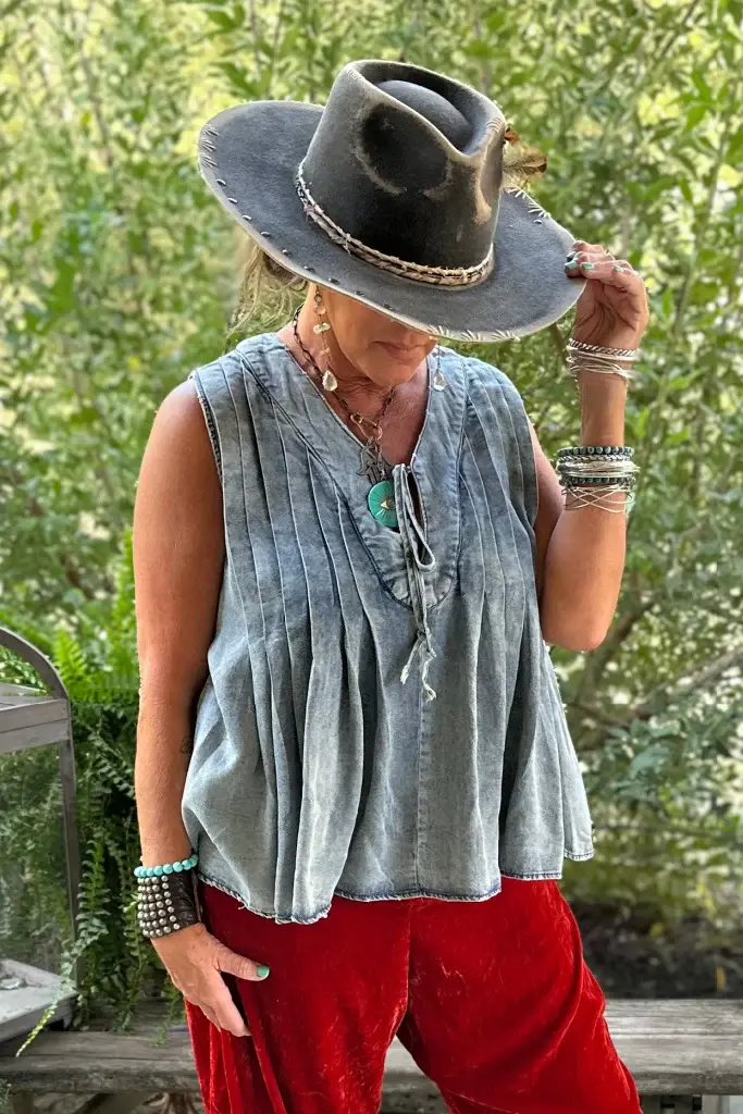 Jaded Gypsy Come Along tank