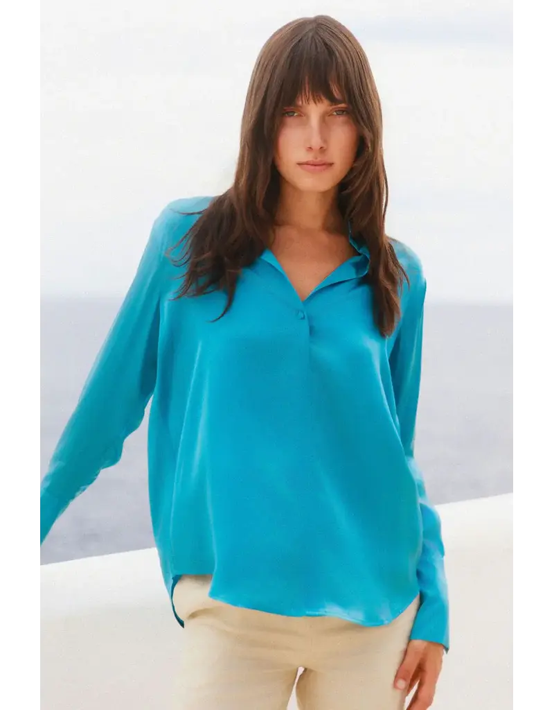 Catherinegee Daria French Cuff Silk Blouse