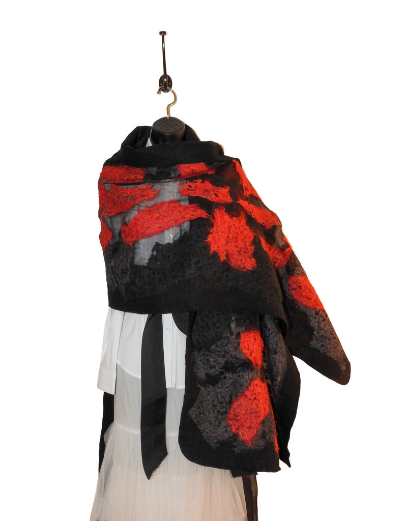 Sarah Majors Art Blk/Red 24" x 86" Hand Felted Silk & Wool Scarf w/ Pockets