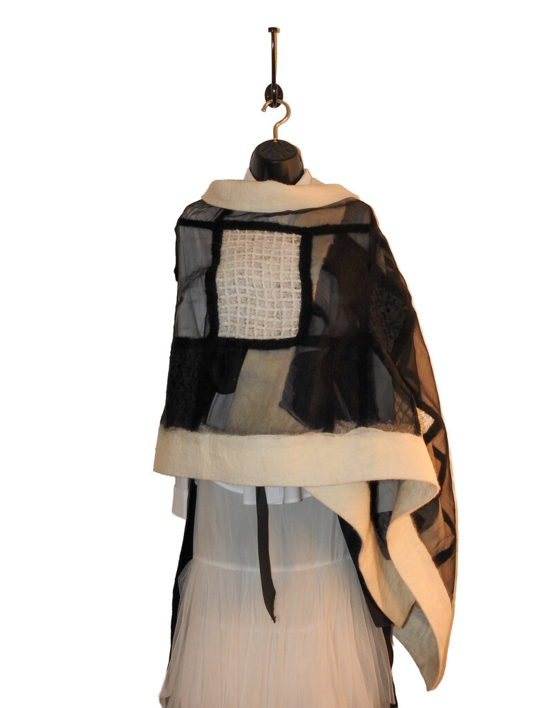 Sarah Majors Art Handmande Blk Silk, Wht Merino Ribbon w/ Pockets