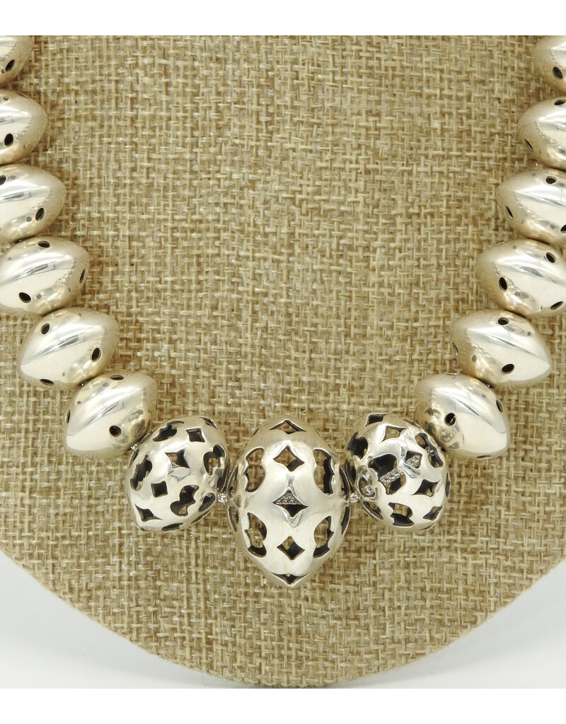Ray Van Cleve RVC-N64 20" Lace Bead Necklace