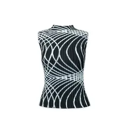 Wild Cosmos Beth infinity line plisse tank blk/wht O/S