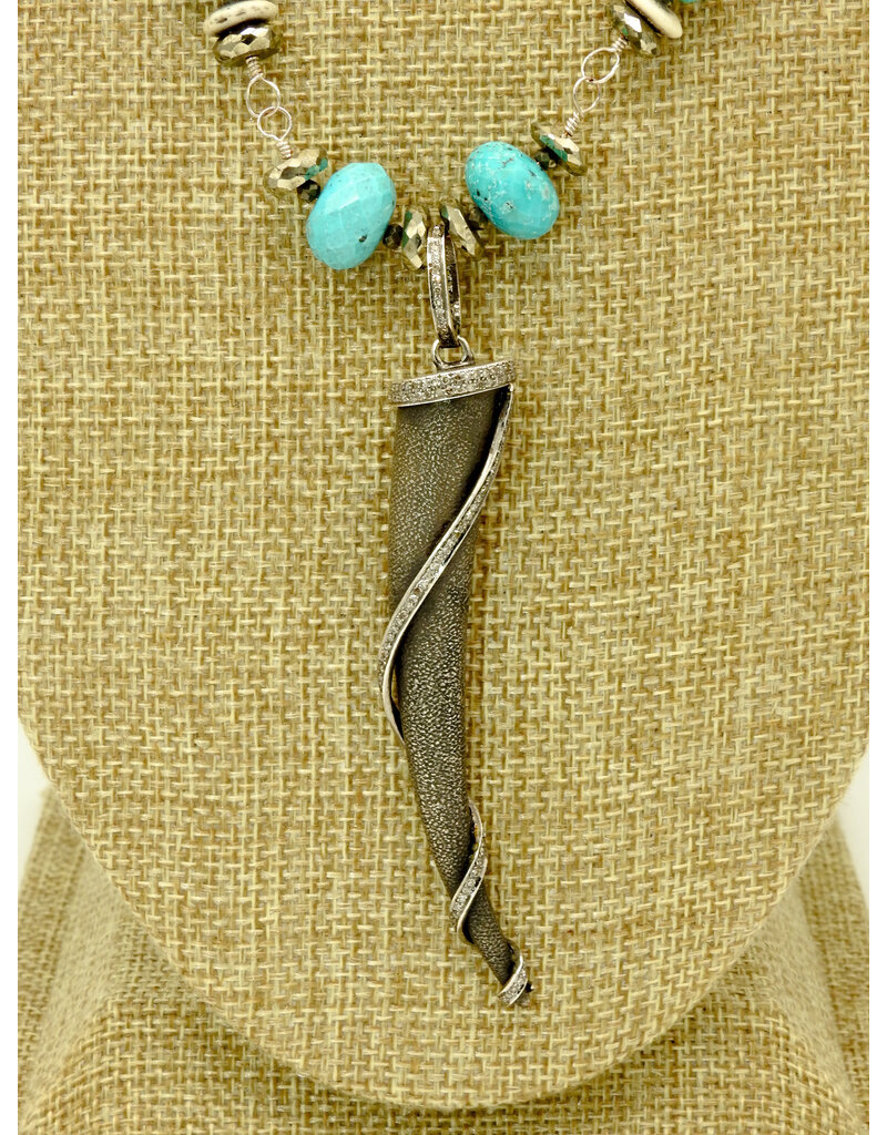 Gildas Gewels SP107 Oxidized Diam. Horn w/ Turq, Faceted Beads