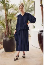 Wild Cosmos Miriam Love Collage top Navy