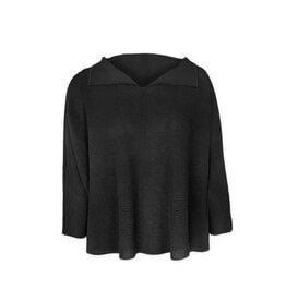 Wild Cosmos Joy V Neck Top black