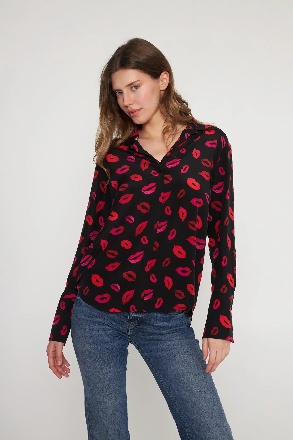 Catherinegee Daria French Cuff Silk Blouse