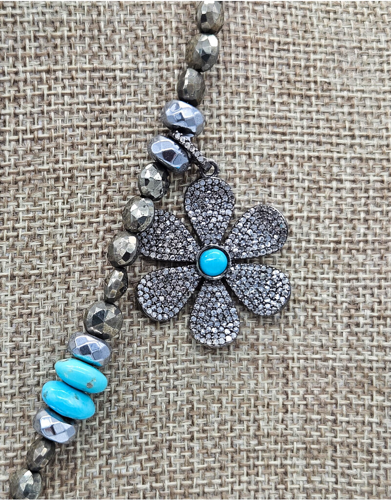 Gildas Gewels GG-N101 Turquoise  Heart with Vintage Chain