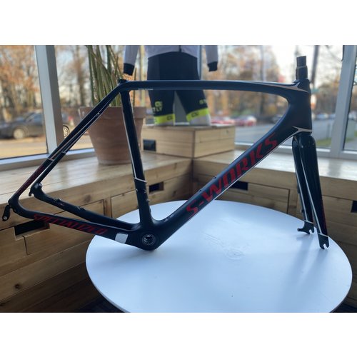 Specialized CLOSEOUT: 2017 S-WORKS TARMAC SL5 DISC 56CM FRAMESET Specialized CLOSEOUT: 2017 S-WORKS TARMAC SL5 DISC 56CM FRAMESET