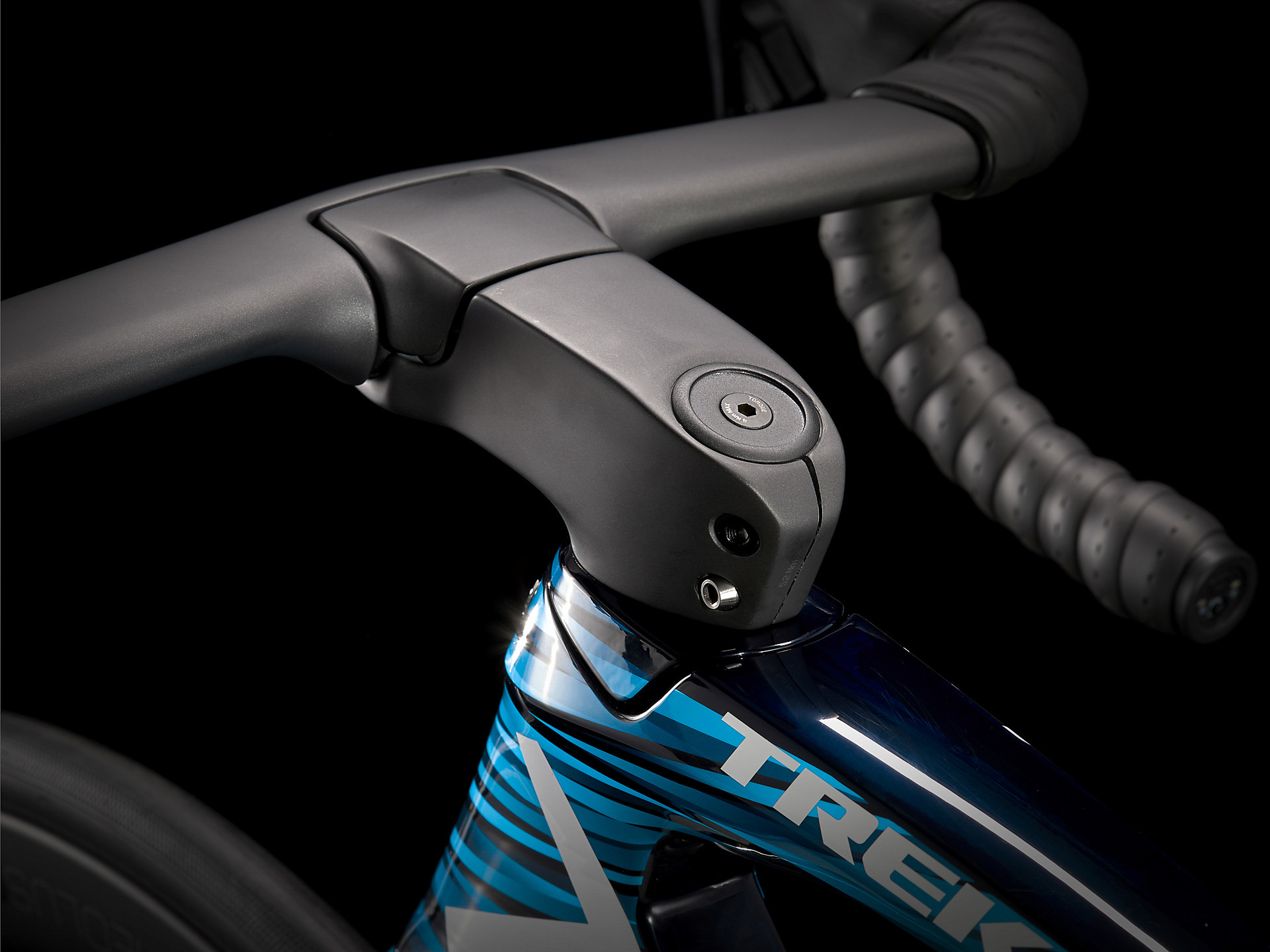 trek madone slr handlebar