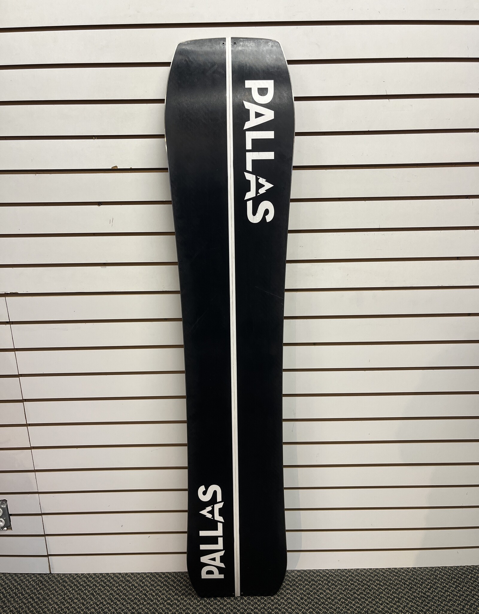 Pallas Snowboards DEMO Epiphany Alpine 151cm Splitboard w/ Skins