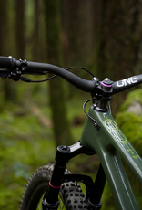 OneUp Components V2 Carbon Handlebar - 35mm clamp 35mm rise 800mm