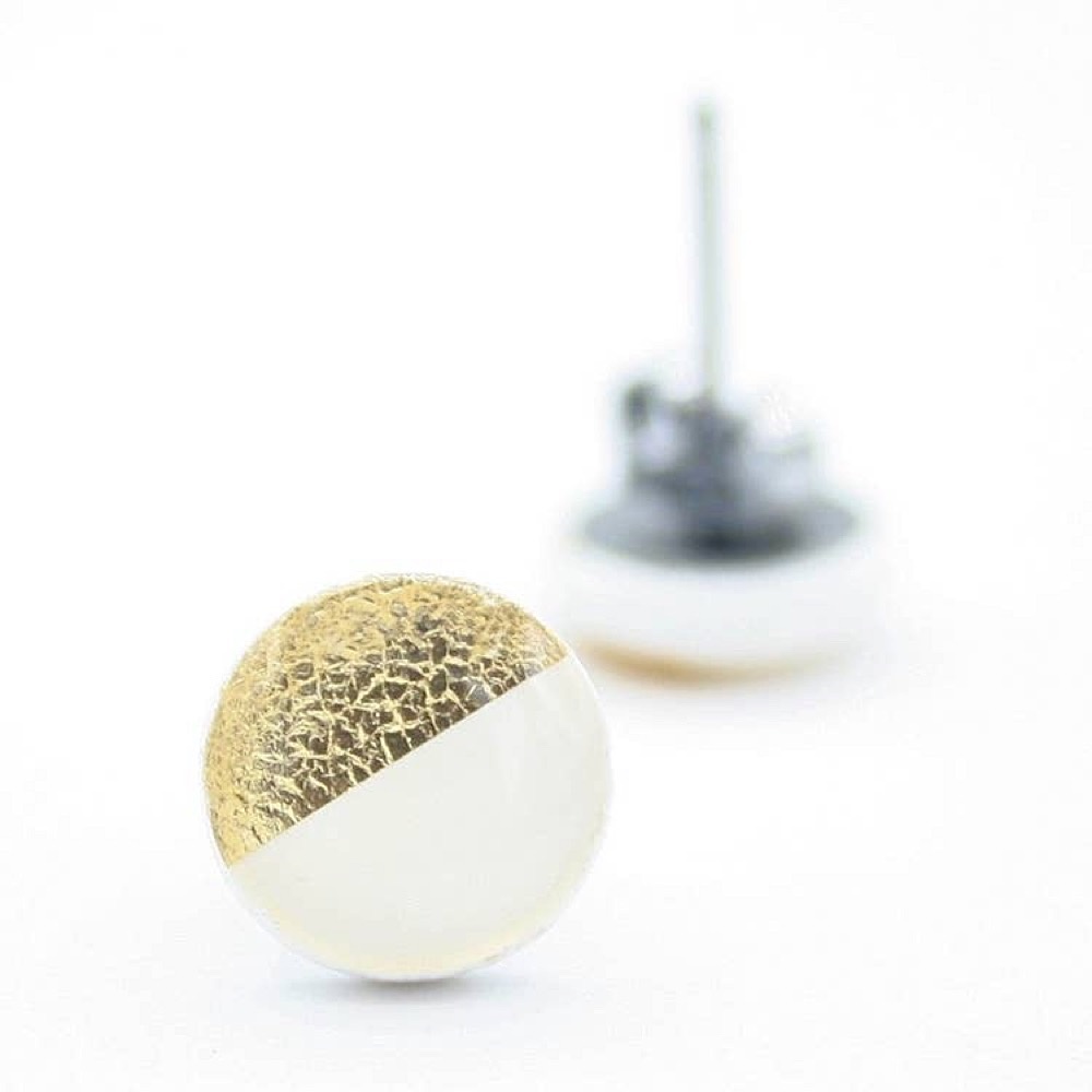 Clay N Wire Stud Earrings - White and Gold Split