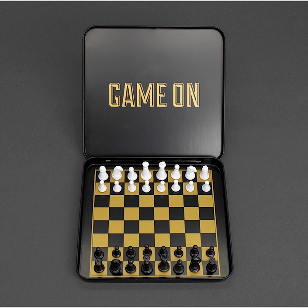 Iron & Glory - Game On Magnetic Travel Chess