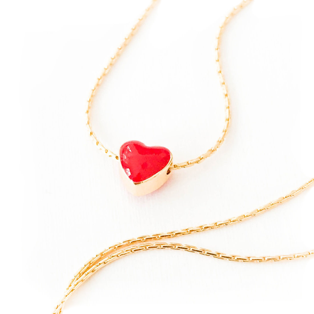 Nest Pretty Things Tiny Heart Gold Filled Necklace - Red - 16 inches