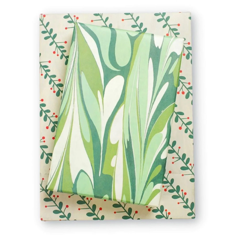 Wrappily Eco Gift Wrap - Double Sided - Marbled Mistletoe