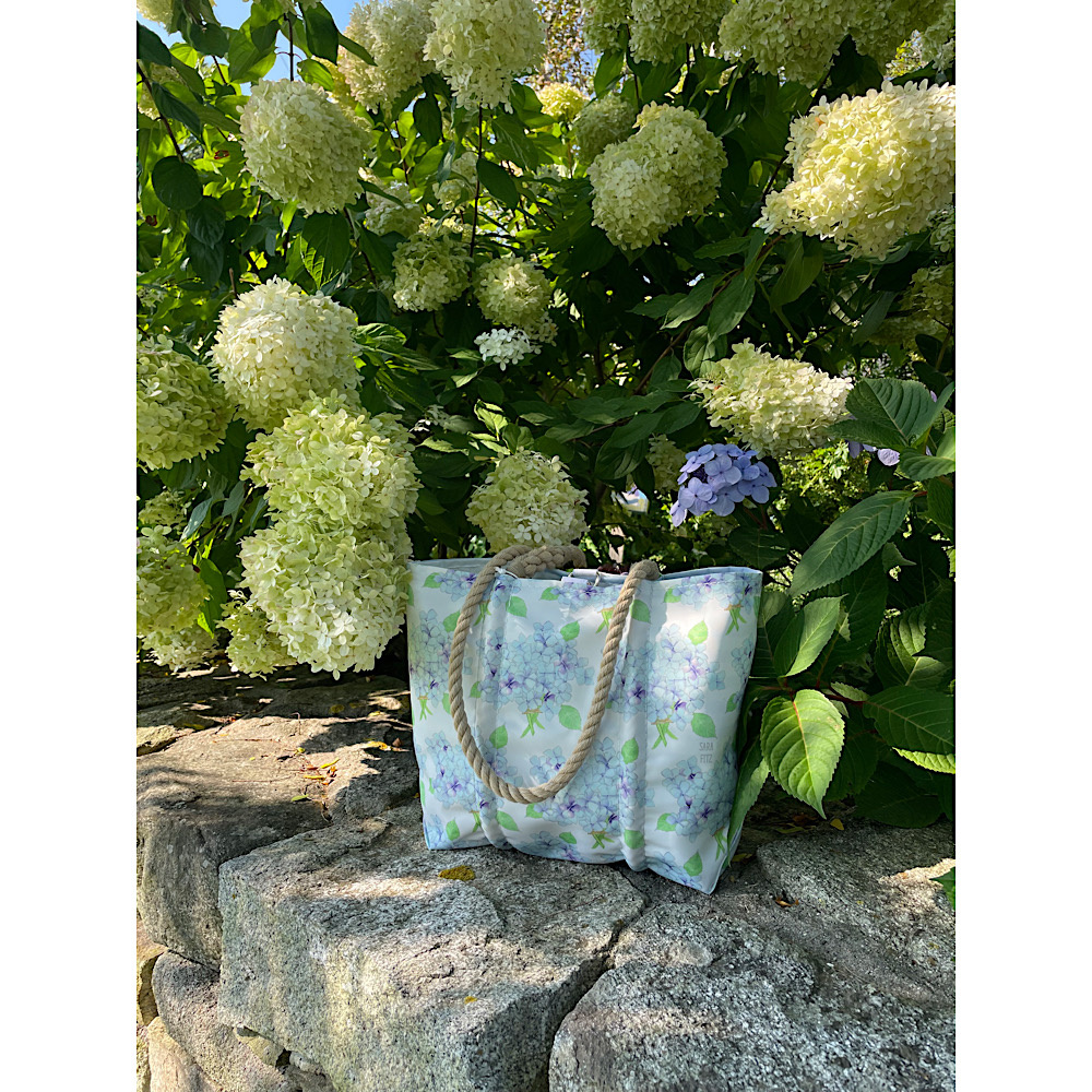 Sea Bags x Sara Fitz - Hydrangea - Small Handbag Tote - Hemp Handle with Clasp