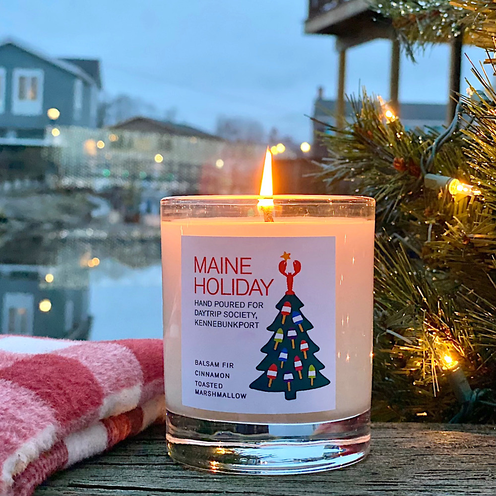Maine Holiday Buoy Tree Candle