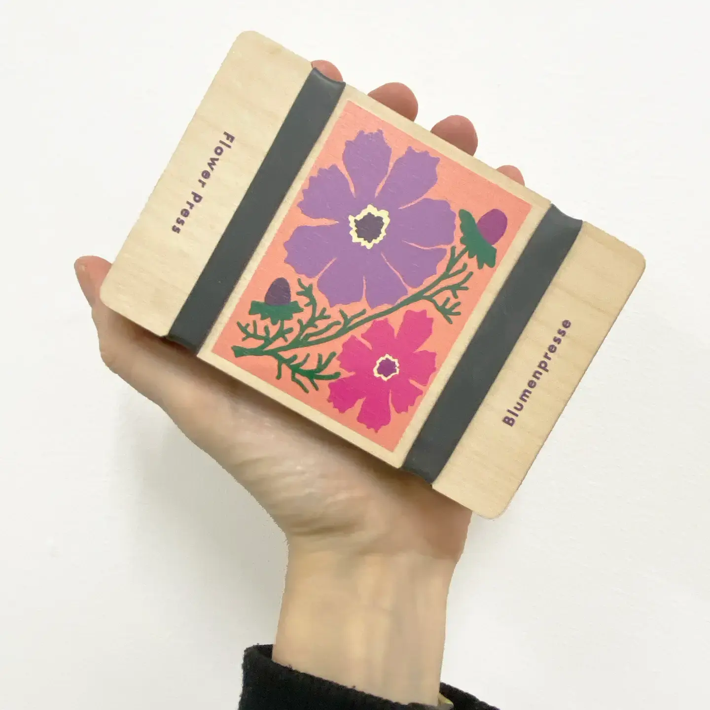 Studio Wald Studio Wald - Pocket Flower Press - Cosmos