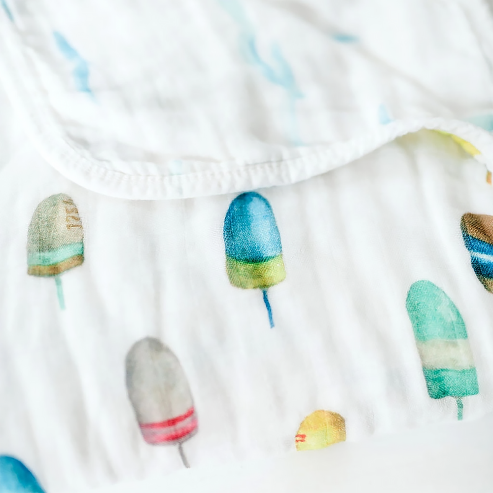 Emmy+Olly - Buoys and Waves Muslin Quilt
