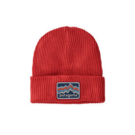 Patagonia Patagonia - Kids Logo Beanie - Ridge Rise Stripe - Sumac Red