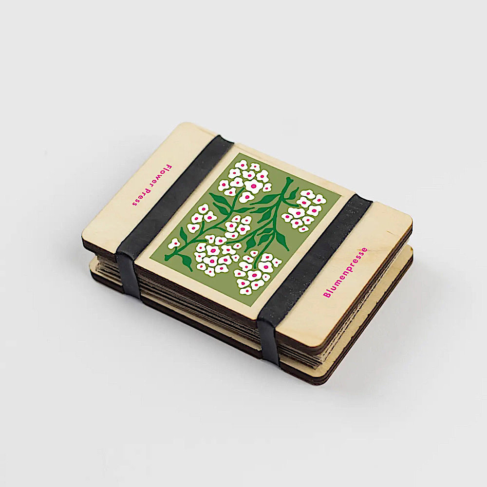Studio Wald - Pocket Flower Press - Forget Me Not