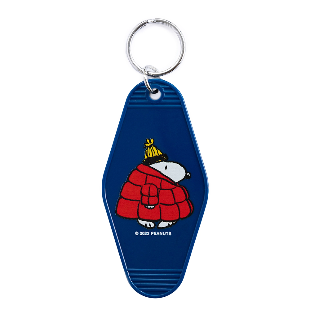 Three Potato Four Three Potato Four Key Tag - Snoopy Puffy Coat