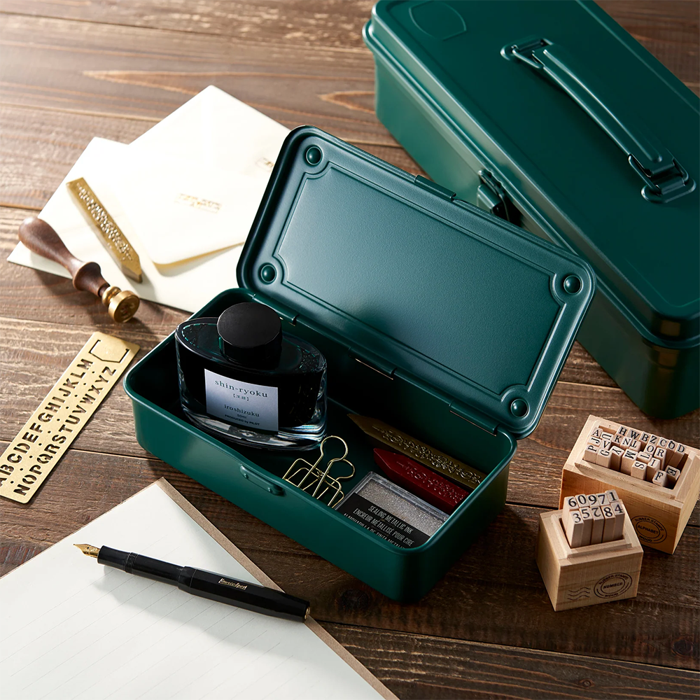 Toyo Steel Toolbox Trunk Shape - Antique Green