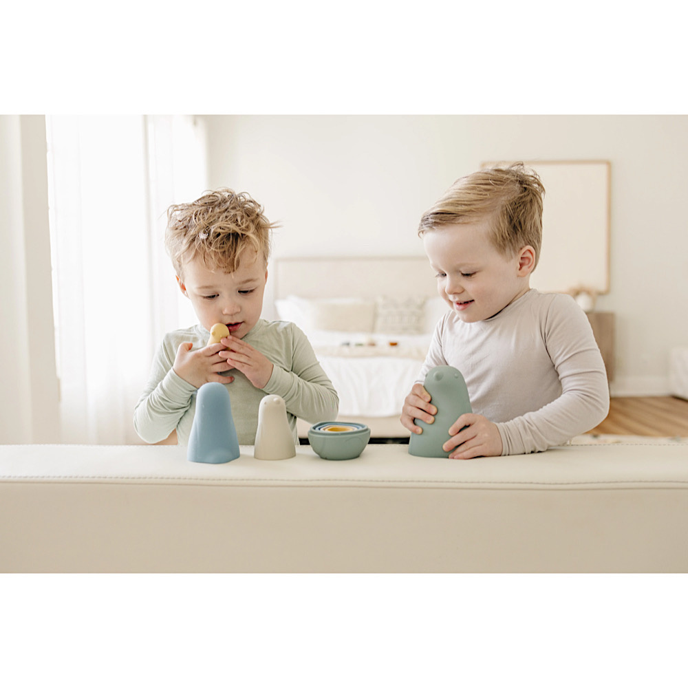 Marlow & Co. - Silicone Nesting Set - Penguin