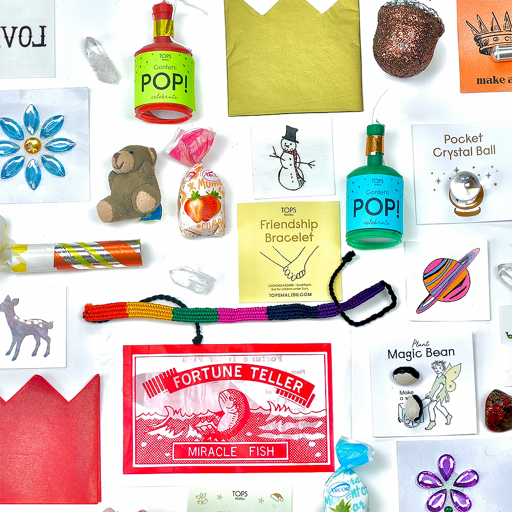 Tops Malibu - Mini Surprise Balls - Red and Green