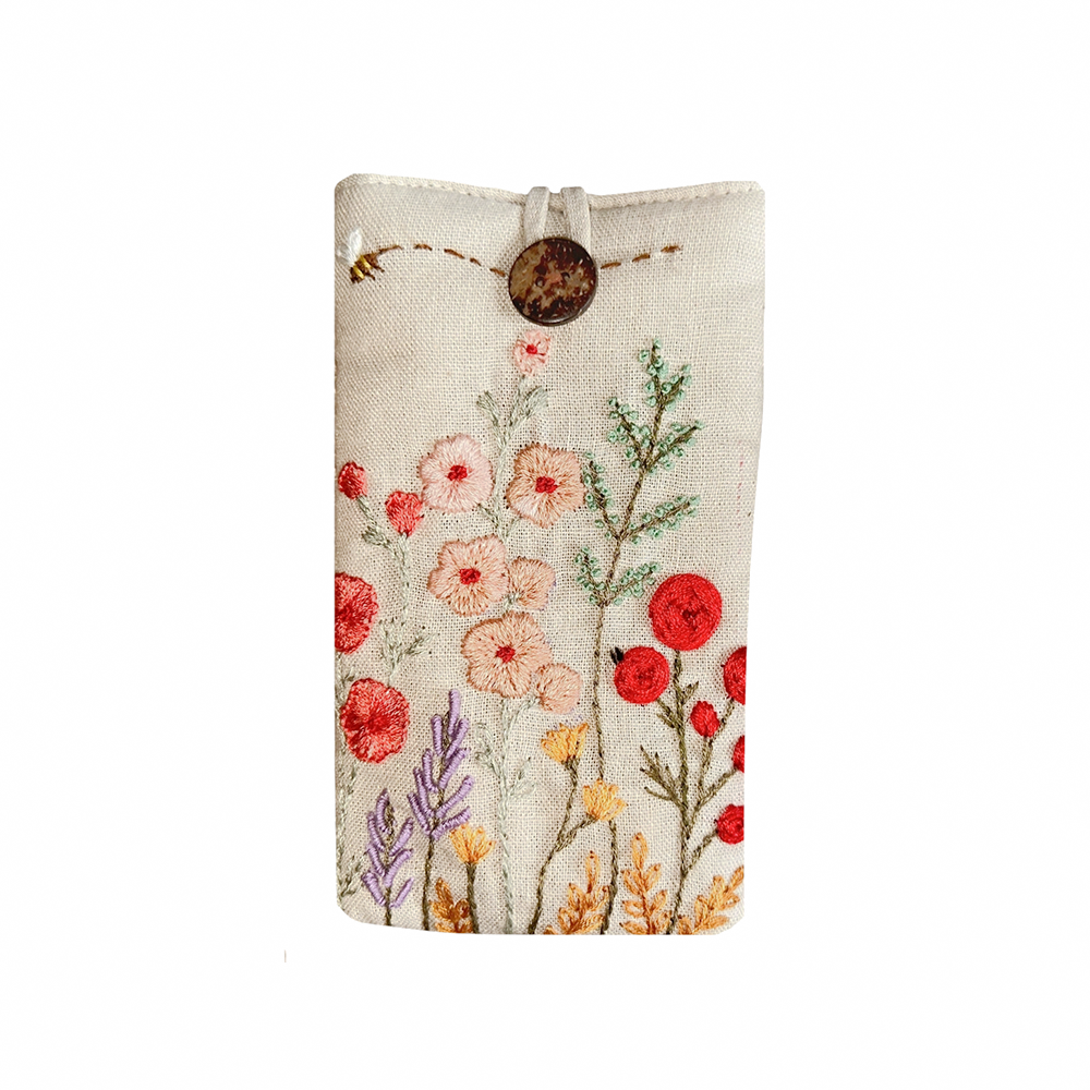 Quince Fables Embroidered Linen Glasses Case - Beige/Flower Garden