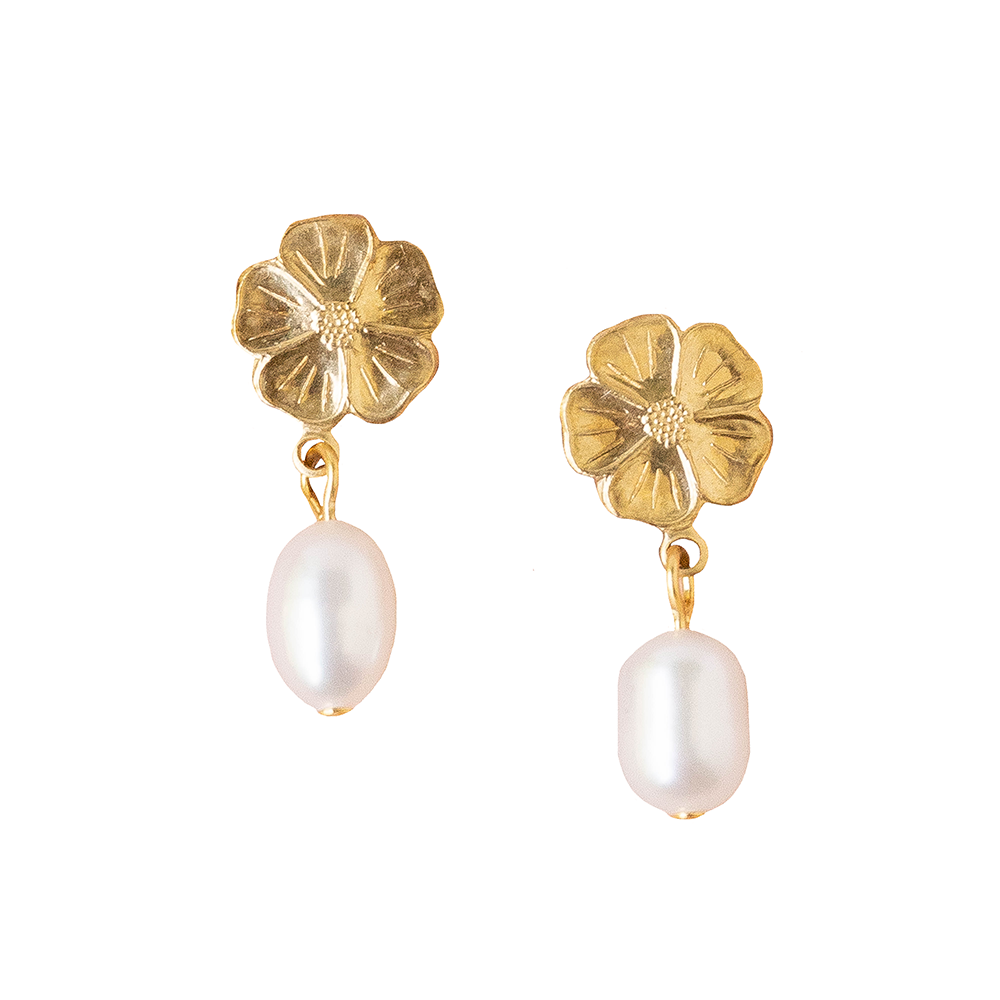Nest Pretty Things Nest Pretty Things Flower and Pearl Studs - Gold