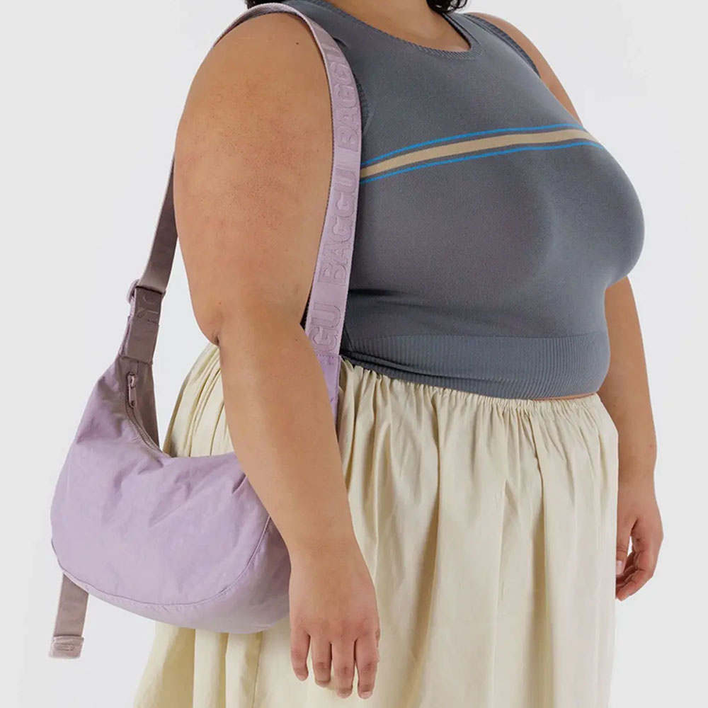 Baggu Medium Nylon Crescent Bag - Dusty Pink