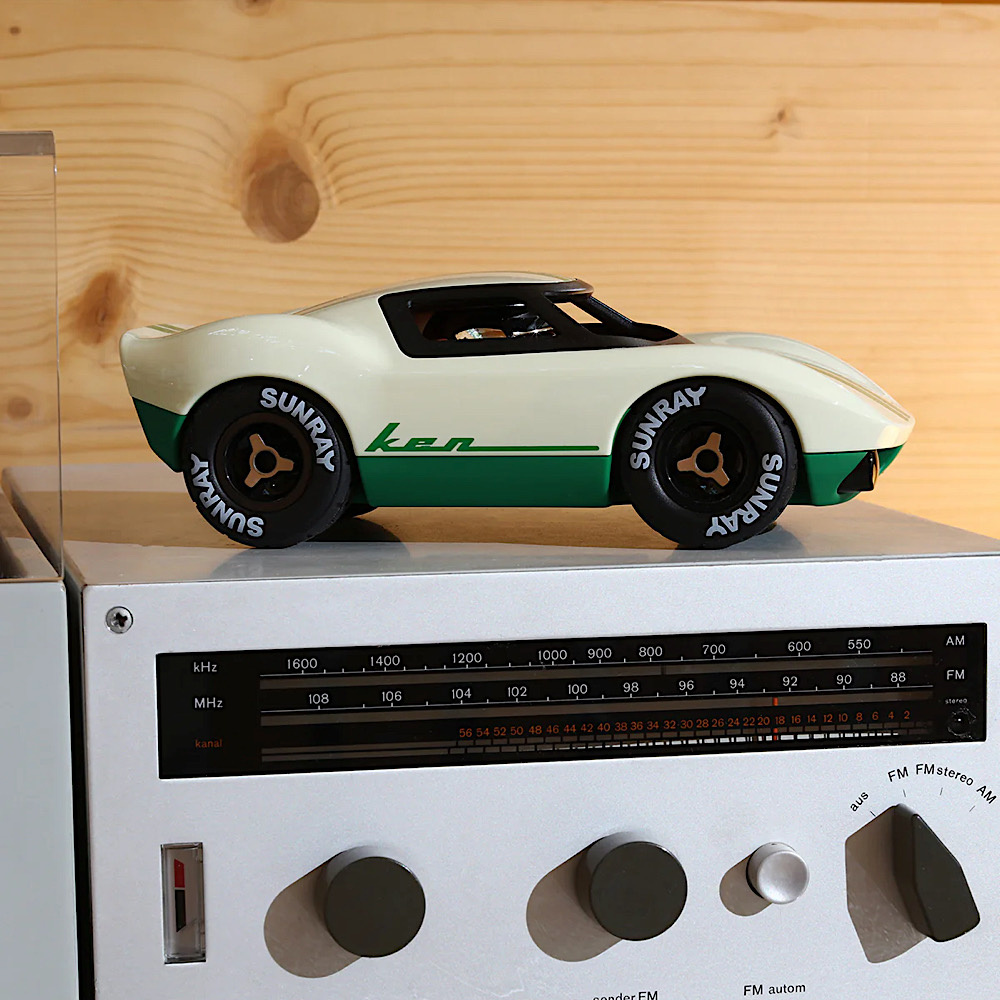 Playforever Ken Cline Car - White